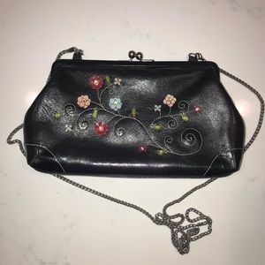 Super cute Brighton clutch with detatchable chain